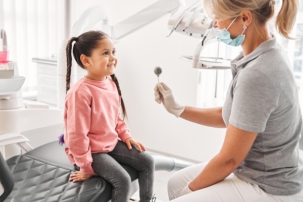 The Importance Of Seeing A Kid Friendly Dentist In Tracy For Proper Teeth Development